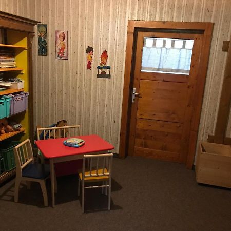 Pony-Ziegen-Hasen-Ranch Bichlbach Appartement Buitenkant foto