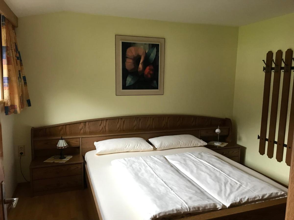 Pony-Ziegen-Hasen-Ranch Bichlbach Appartement Buitenkant foto