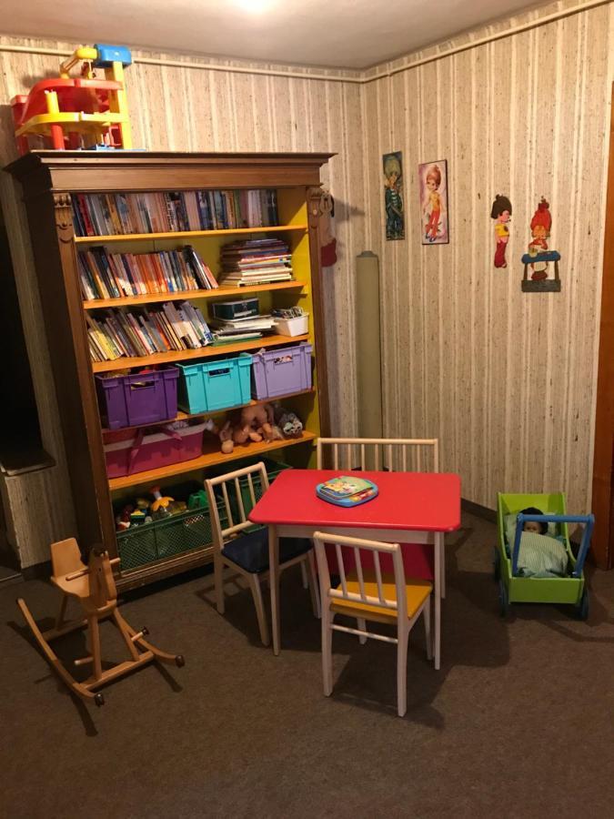 Pony-Ziegen-Hasen-Ranch Bichlbach Appartement Buitenkant foto